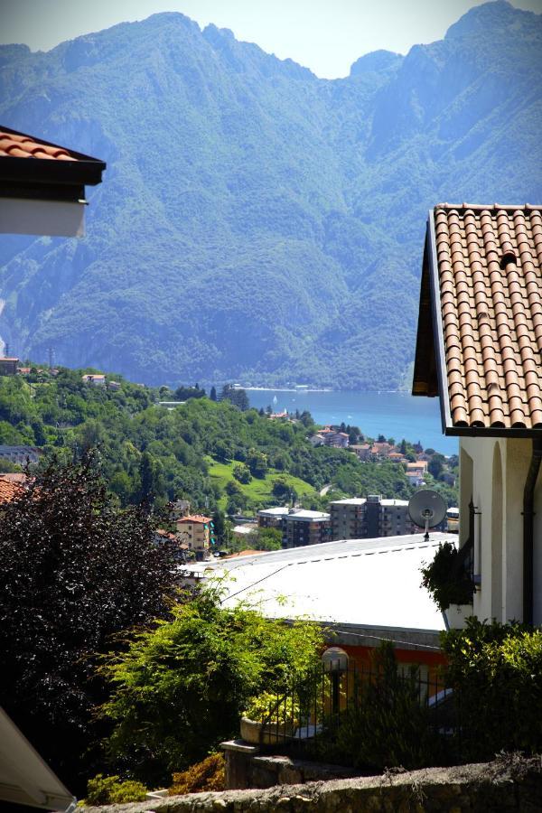 Our Happy Place - Casa Vacanze Per Il Viaggiatore Slow マンデッロ・デル・ラーリオ エクステリア 写真